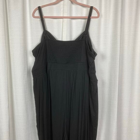 Torrid Black Challis Tie Front Culotte Jumpsuit Sz.4 - Picture 11 of 15